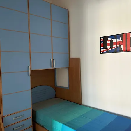 Апартаменты Sea La Vie *