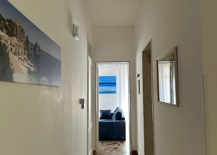 Sea La Vie *